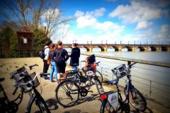 Visiter Bordeaux à vélo