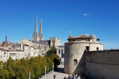 Visiter Bordeaux à vélo